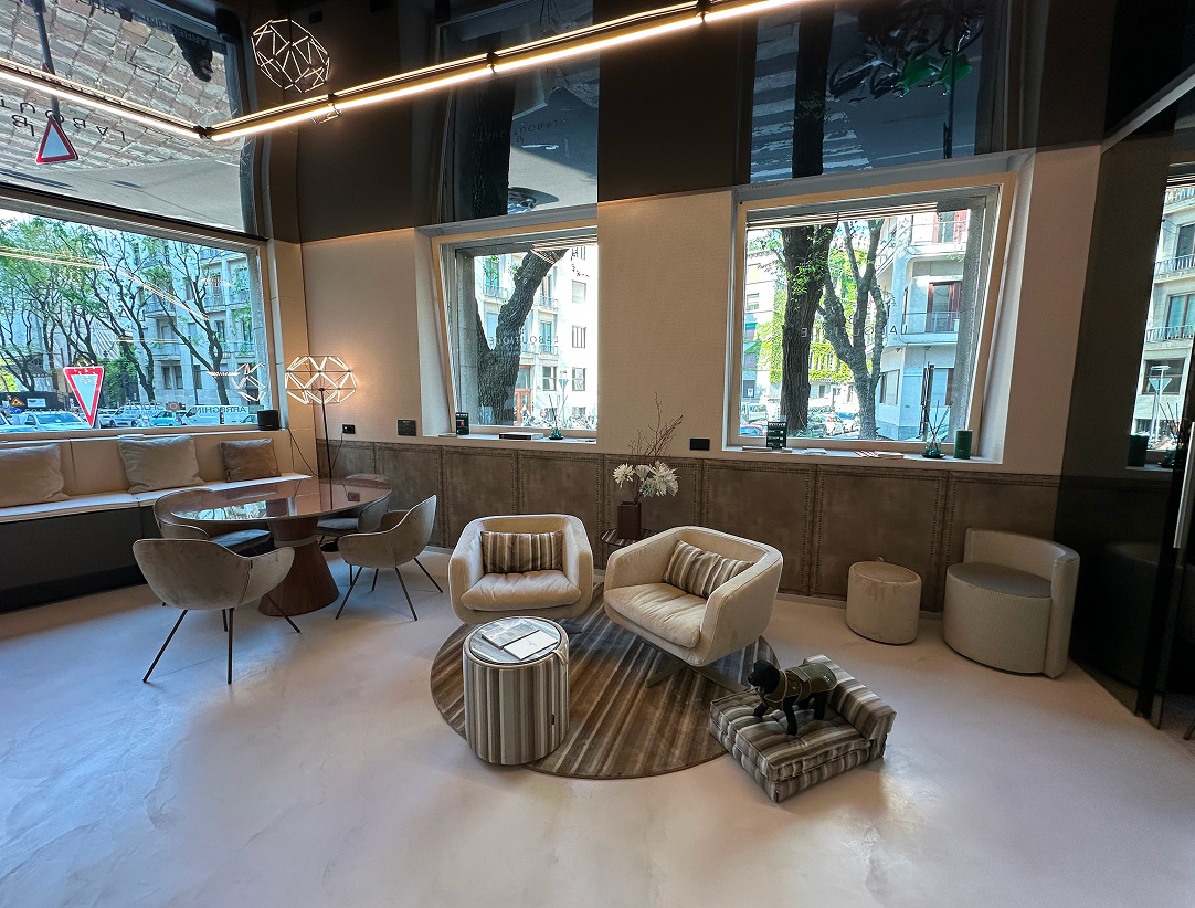 Official Showroom - Momenti Casa