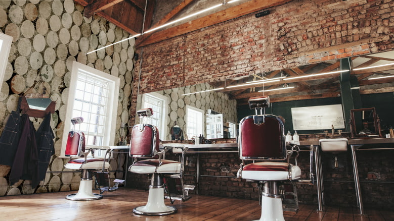 Emiliano Besana - Momenti Casa