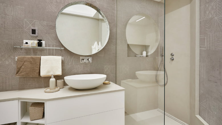 Emiliano Besana - Momenti Casa