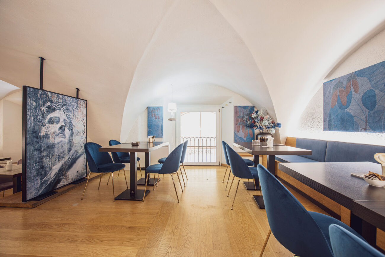 RISTORANTE CAFFÈ & DRINKERY ZANARINI – Bologna, Italia - Momenti Casa