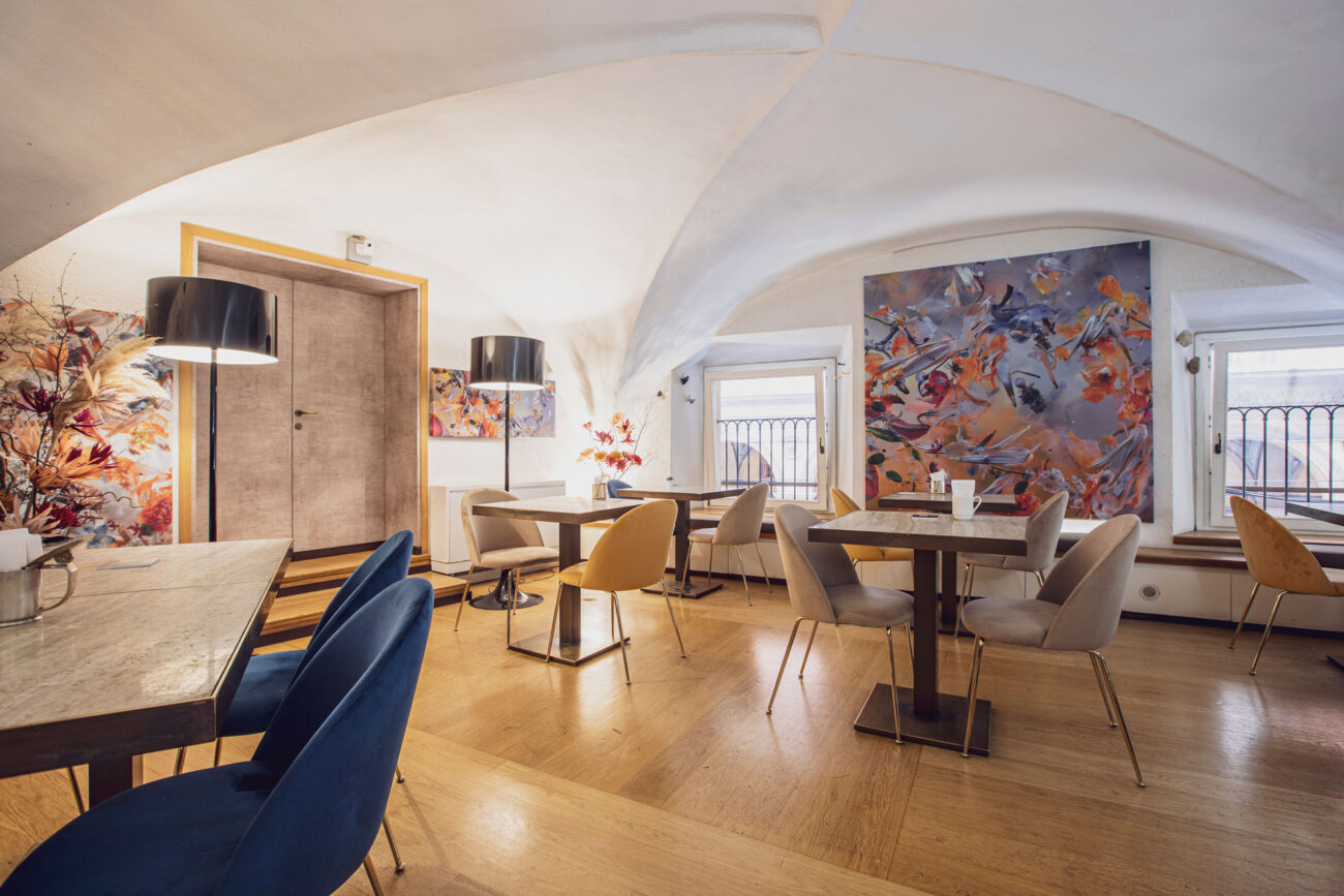 RISTORANTE CAFFÈ & DRINKERY ZANARINI – Bologna, Italia - Momenti Casa