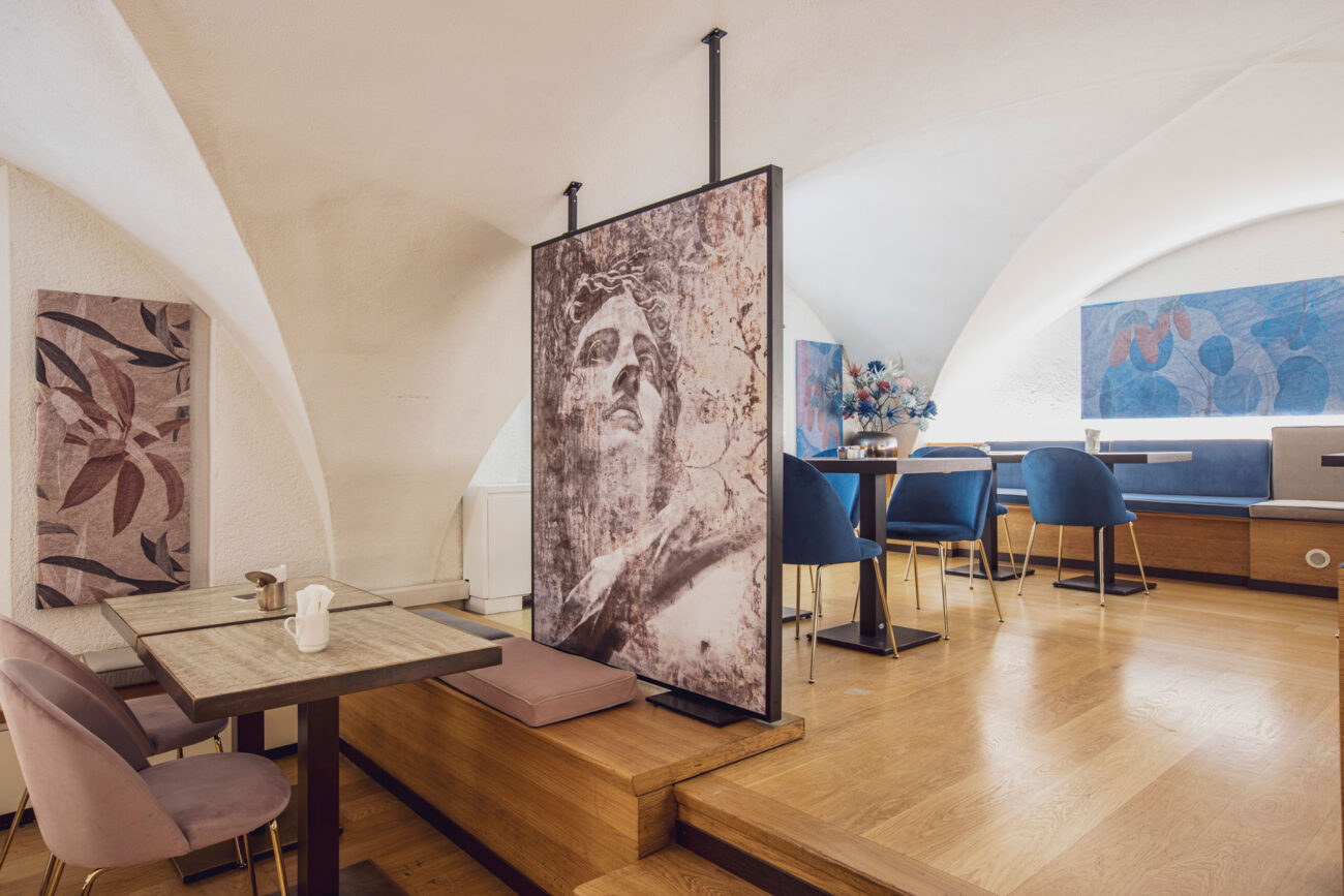 RISTORANTE CAFFÈ & DRINKERY ZANARINI – Bologna, Italia - Momenti Casa