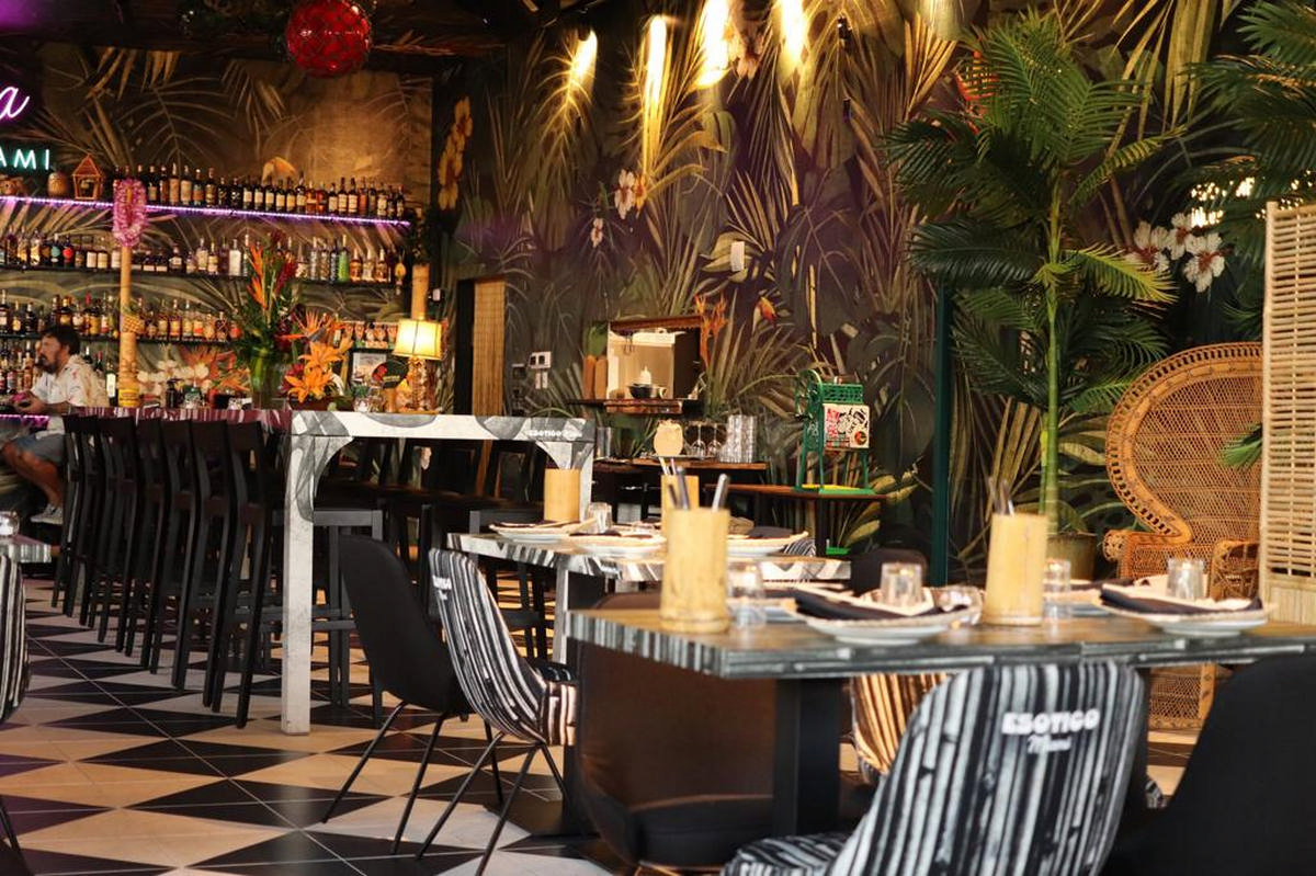 ESOTICO COCKTAILS TROPICAL CHOW – Miami, USA - Momenti Casa