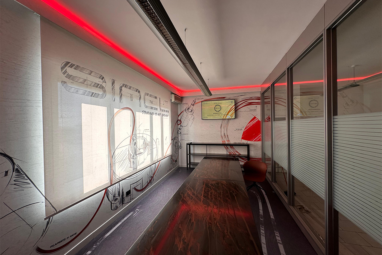 Design su misura per la sala riunioni di Simel | Momenti